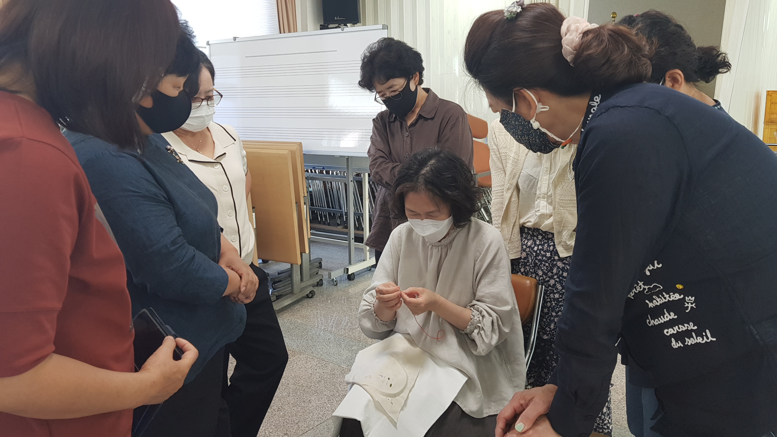 프랑스 자수3.jpg